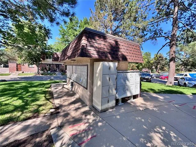 7755 E Quincy #A6-307 Denver, CO 80237