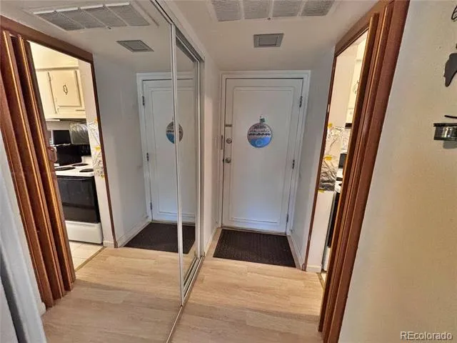 7755 E Quincy #A6-307 Denver, CO 80237