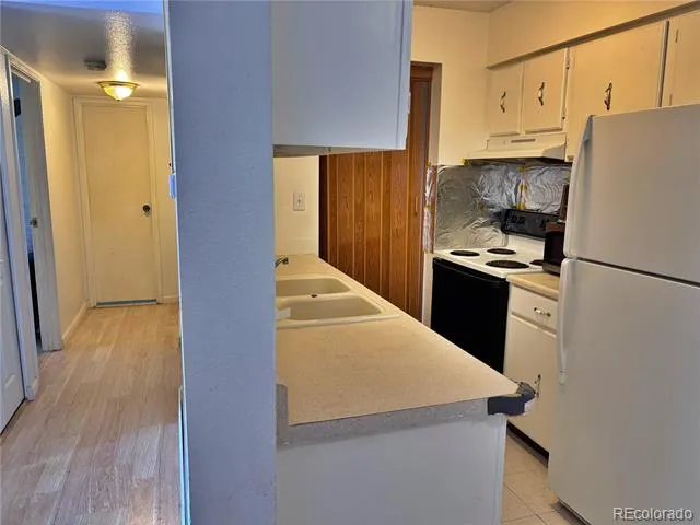 7755 E Quincy #A6-307 Denver, CO 80237