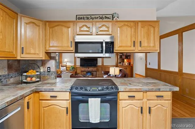 5174 Mountain Meadow Trail Castle Rock, CO 80109