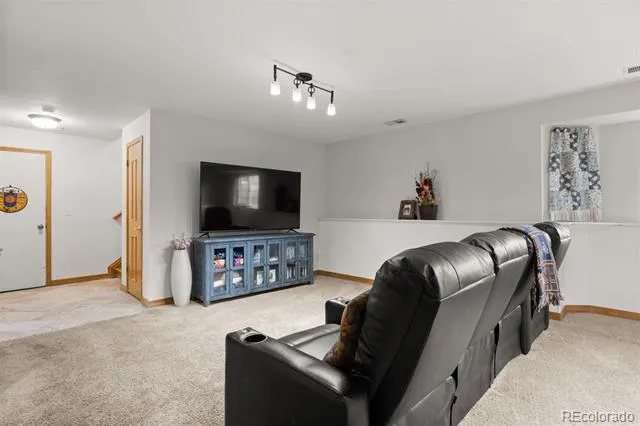 5174 Mountain Meadow Trail Castle Rock, CO 80109