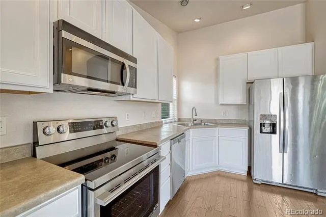 2613 S Killarney Court Aurora, CO 80013