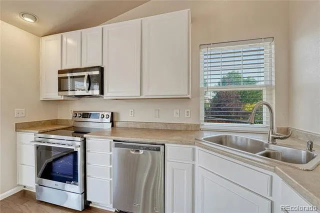 2613 S Killarney Court Aurora, CO 80013