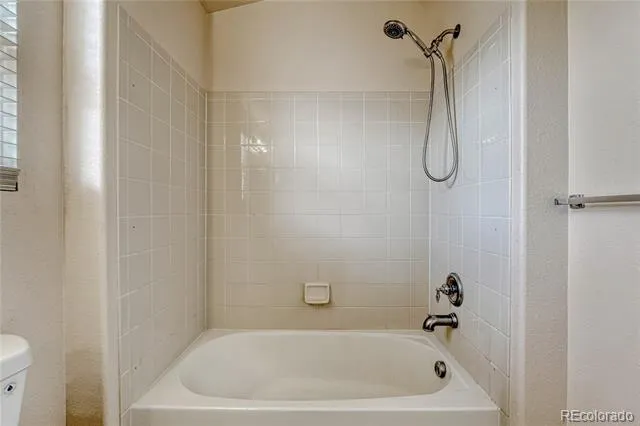 2613 S Killarney Court Aurora, CO 80013