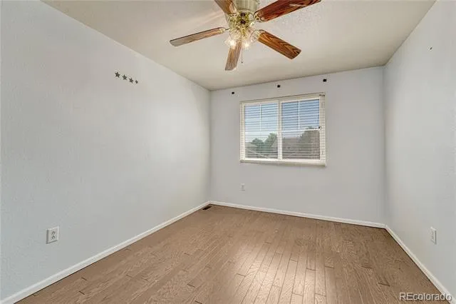2613 S Killarney Court Aurora, CO 80013