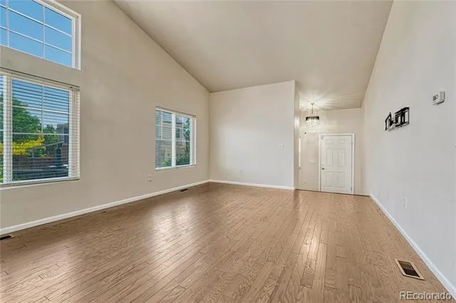 2613 S Killarney Court Aurora, CO 80013