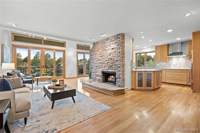 9948 E Maplewood Avenue Englewood, CO 80111