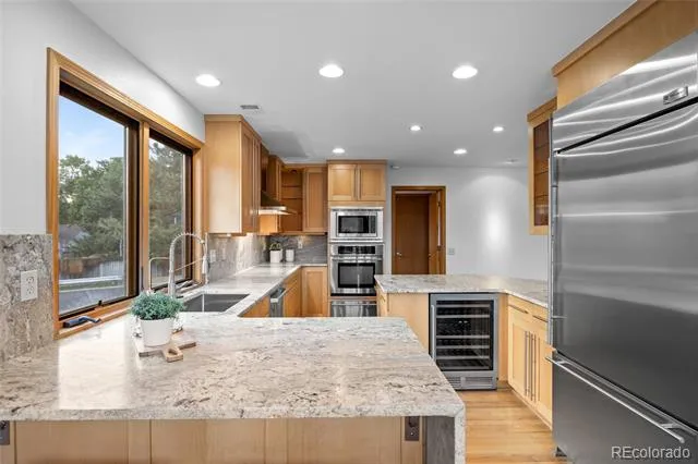 9948 E Maplewood Avenue Englewood, CO 80111