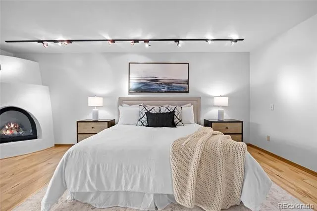 9948 E Maplewood Avenue Englewood, CO 80111