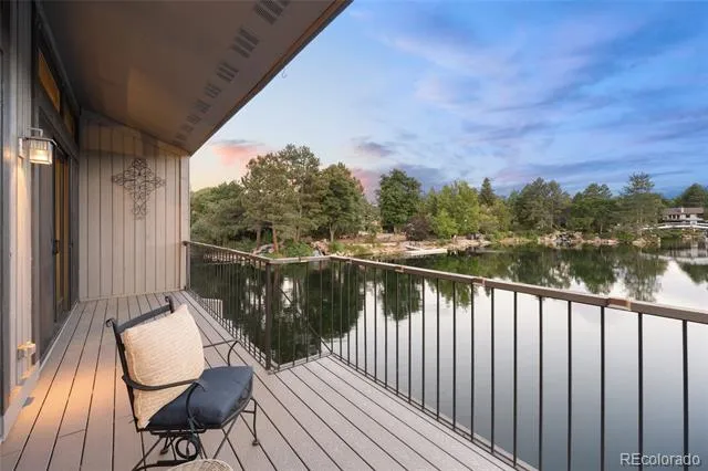9948 E Maplewood Avenue Englewood, CO 80111
