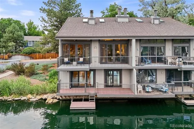9948 E Maplewood Avenue Englewood, CO 80111