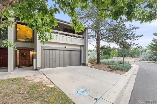9948 E Maplewood Avenue Englewood, CO 80111