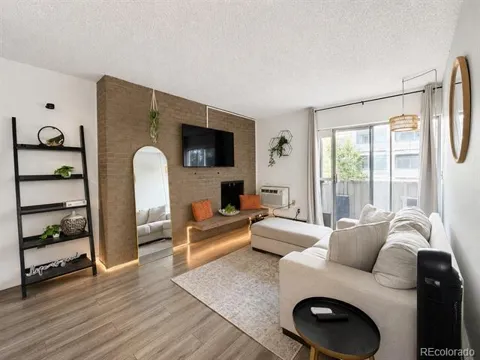 4110 Hale Parkway #2C