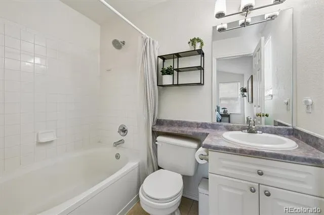 9659 Queenscliffe Drive Highlands Ranch, CO 80130