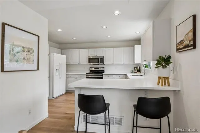 9659 Queenscliffe Drive Highlands Ranch, CO 80130