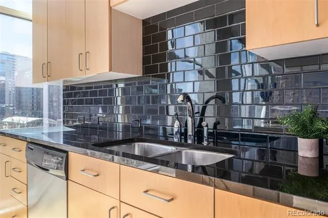 1700 Bassett Street #517 Denver, CO 80202