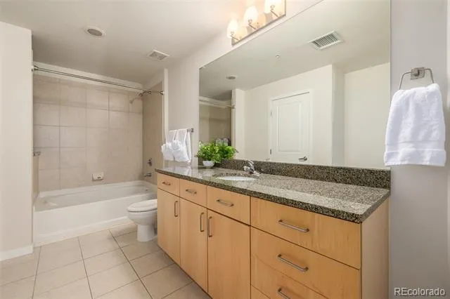 1700 Bassett Street #517 Denver, CO 80202