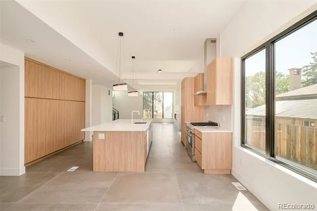 4721 Elm Court Denver, CO 80211