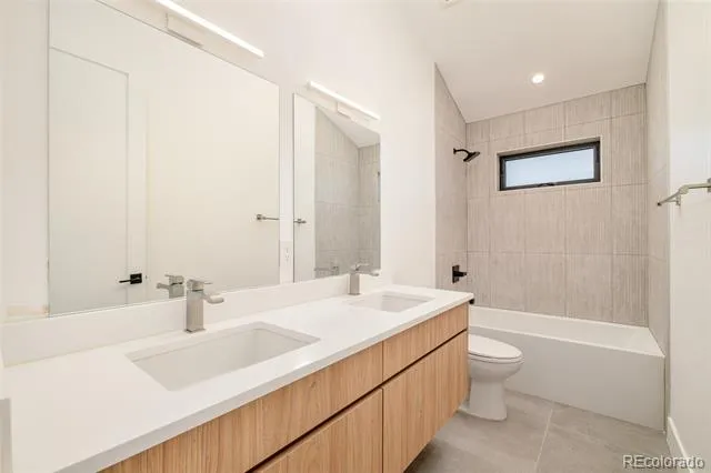 4721 Elm Court Denver, CO 80211