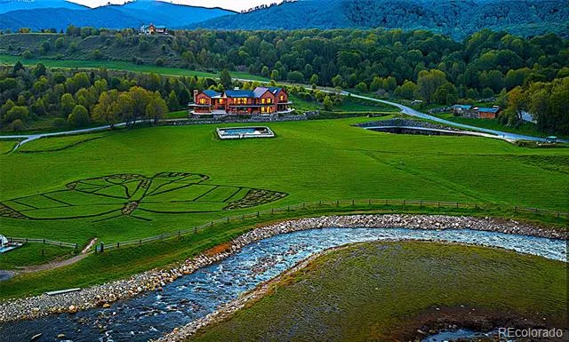 7382 Heavenly View Parkway Salida, CO 81201