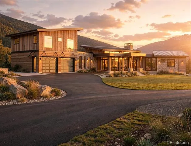 7382 Heavenly View Parkway Salida, CO 81201