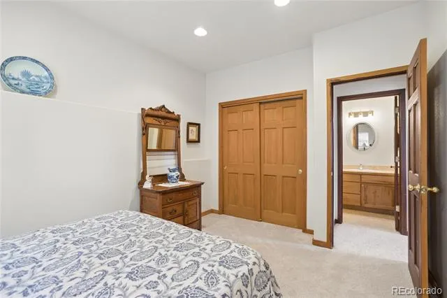 8 Yuma Trail Evergreen, CO 80439