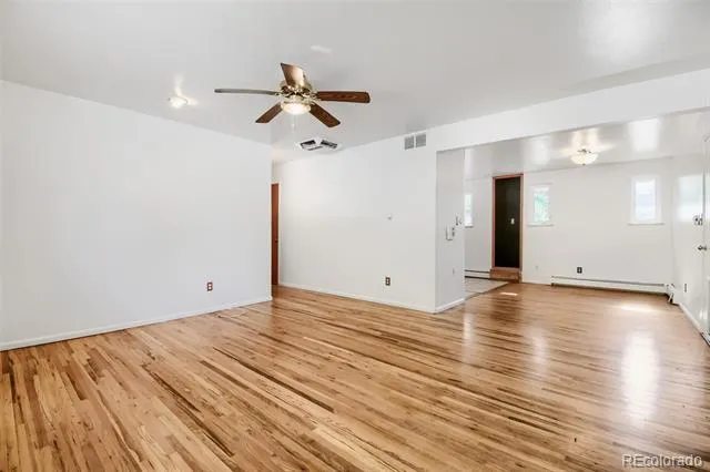 422 S Uvalda Street Aurora, CO 80012