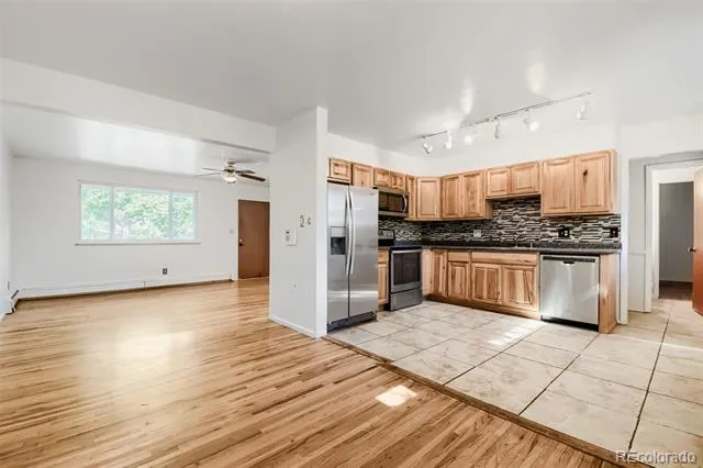 422 S Uvalda Street Aurora, CO 80012