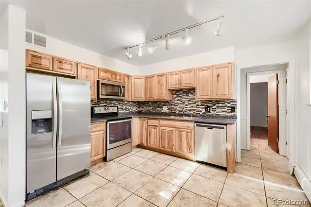 422 S Uvalda Street Aurora, CO 80012