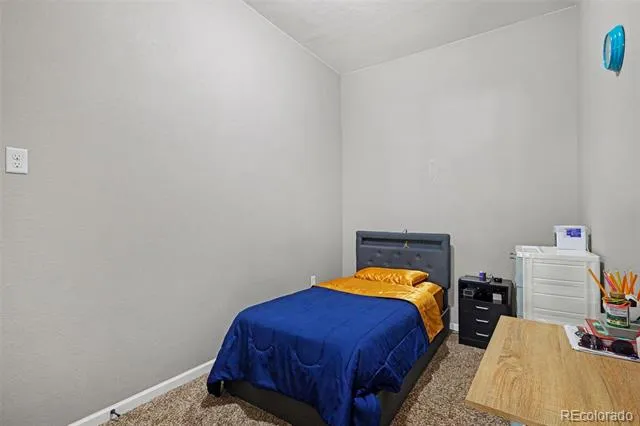 818 S Kalispell Circle #102 Aurora, CO 80017