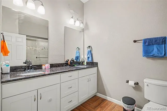 818 S Kalispell Circle #102 Aurora, CO 80017