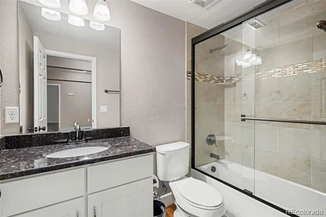 818 S Kalispell Circle #102 Aurora, CO 80017