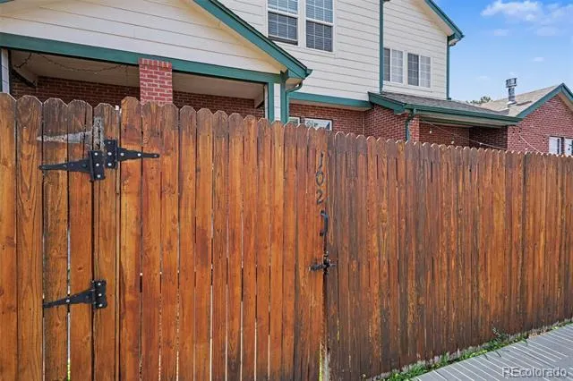 818 S Kalispell Circle #102 Aurora, CO 80017