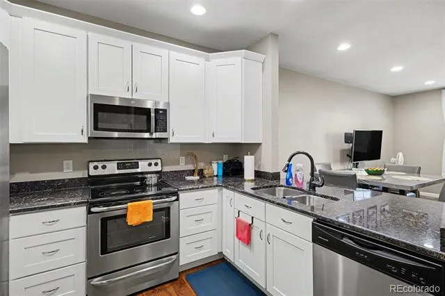 818 S Kalispell Circle #102 Aurora, CO 80017