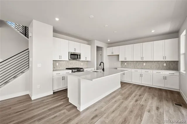 16418 Lone Wolf Place Parker, CO 80134