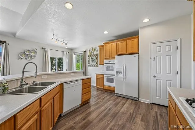 247 Coolidge Way Aurora, CO 80018