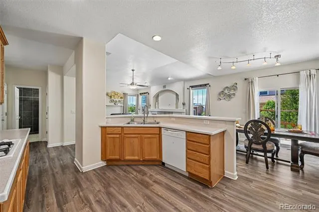 247 Coolidge Way Aurora, CO 80018