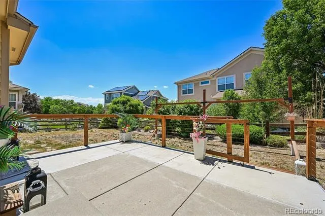 247 Coolidge Way Aurora, CO 80018