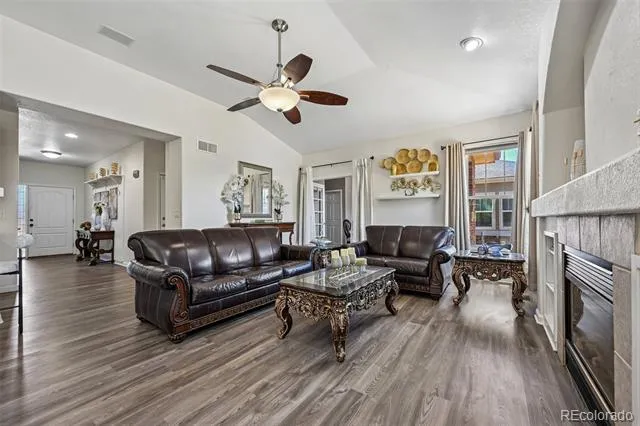 247 Coolidge Way Aurora, CO 80018