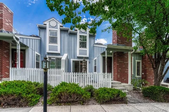 6977 Los Reyes Circle Colorado Springs, CO 80918