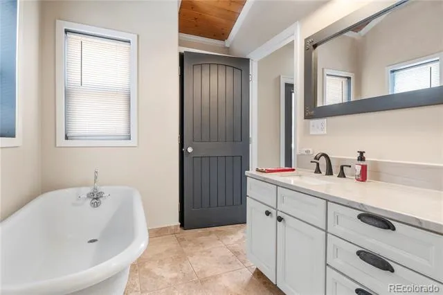 396 Mohawk Heights Florissant, CO 80816