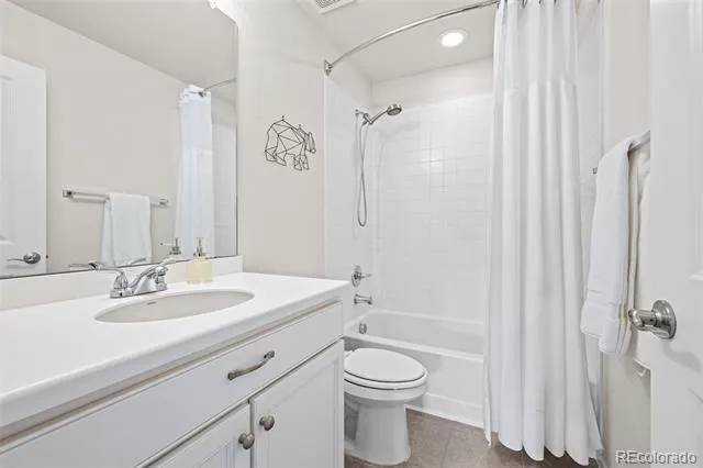22250 E Mansfield Place Aurora, CO 80018