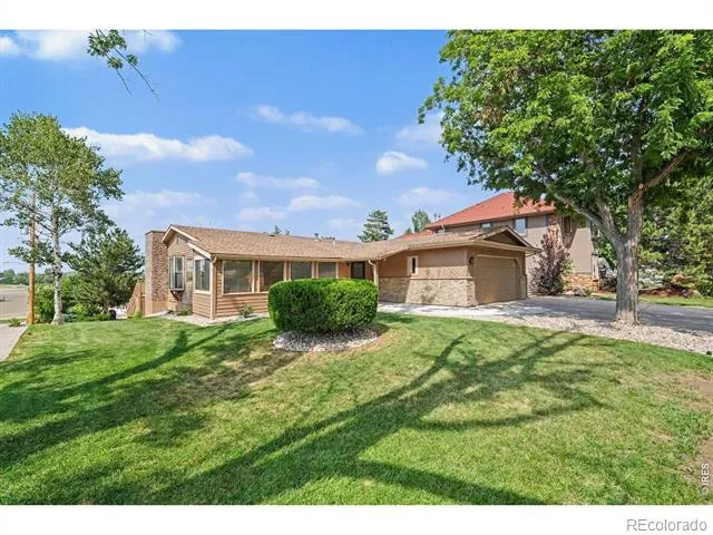 1005 Knobcone Place Loveland, CO 80538