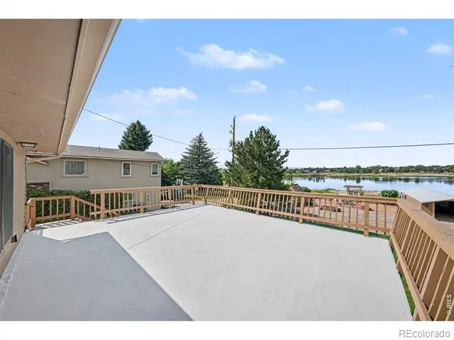 1005 Knobcone Place Loveland, CO 80538