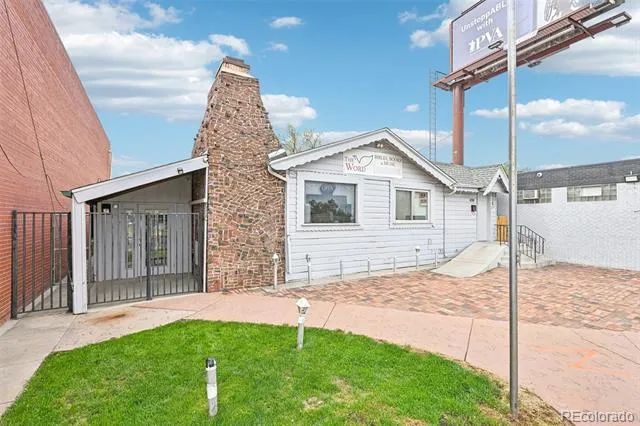 8710 E Colfax Avenue Denver, CO 80220