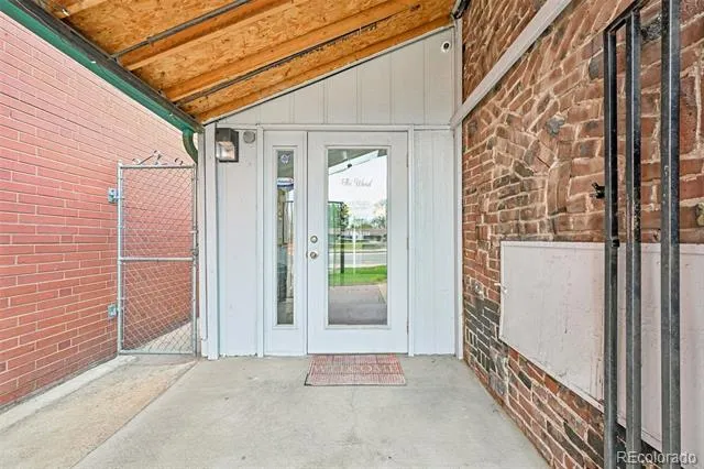 8710 E Colfax Avenue Denver, CO 80220