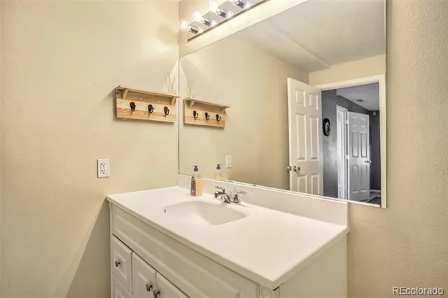 4880 Little London Drive Colorado Springs, CO 80923