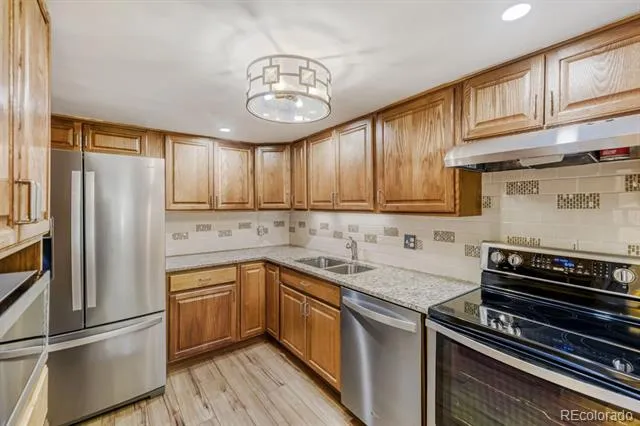 13691 E Marina Drive #103 Aurora, CO 80014