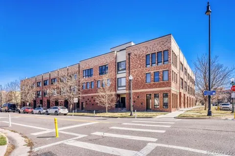 2200 Tremont Place #3