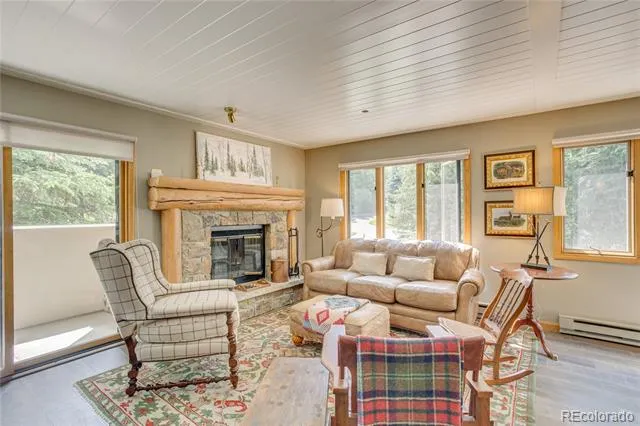 1206 Village Road #108 Avon, CO 81620